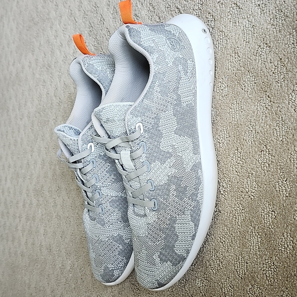 Men's Peter Millar Hyperlight Glide Gray Camo Sneakers